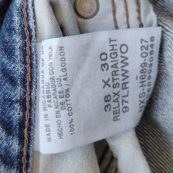 Wrangler Jeans - Picture 4 of 9